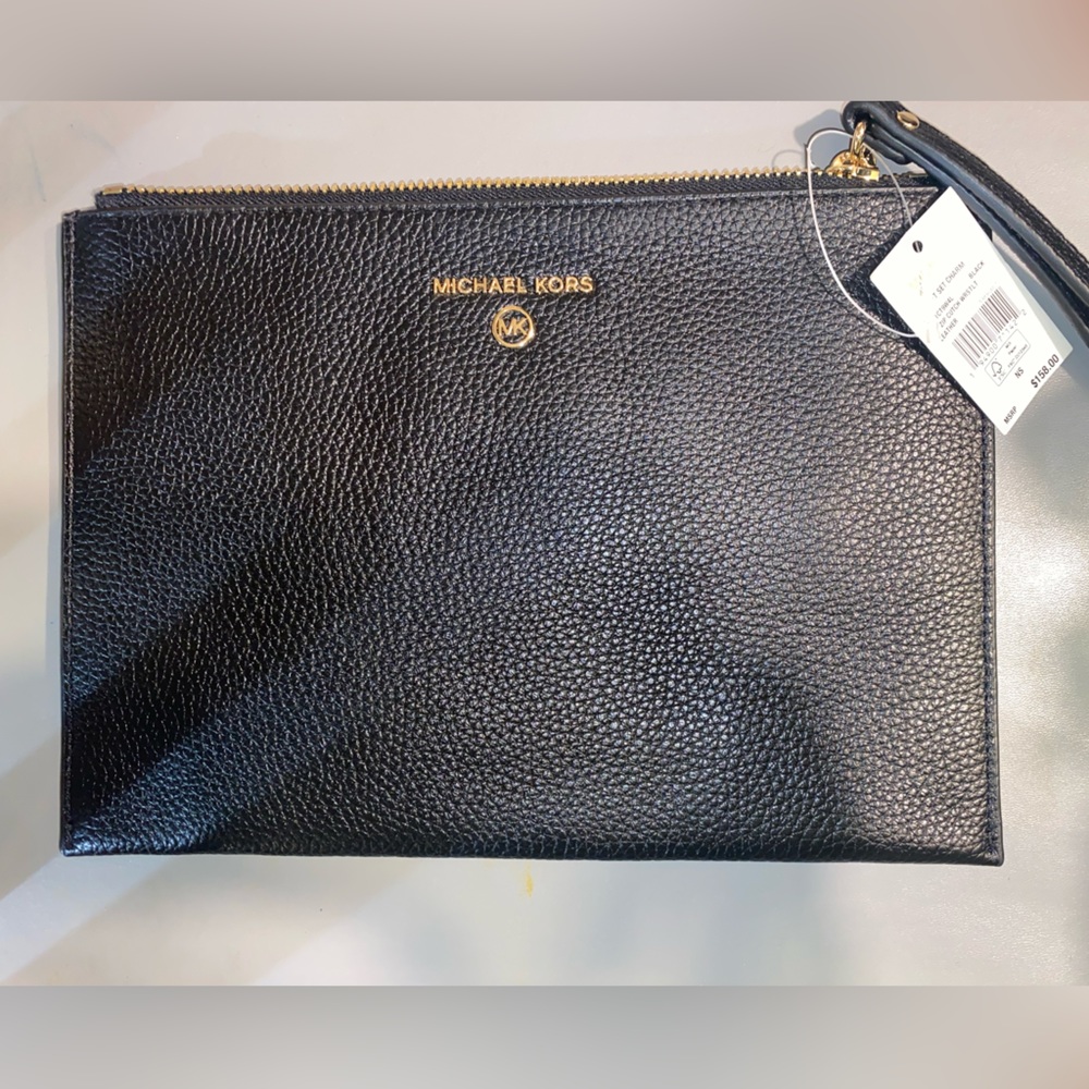 Michael Kors wristlet